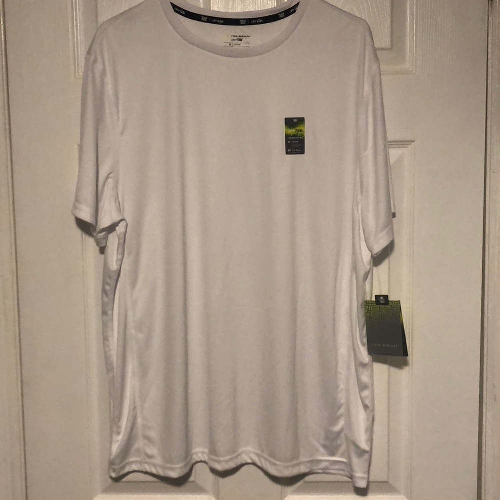Never worn Men’s DRYTEK white tee with tags
